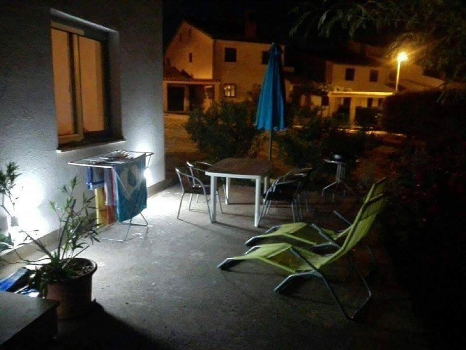 Apartment Stinjan Kascuni 普拉 外观 照片